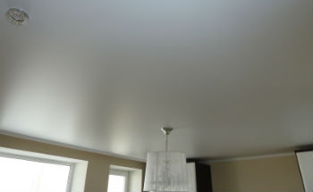 Сатиновые натяжные потолки